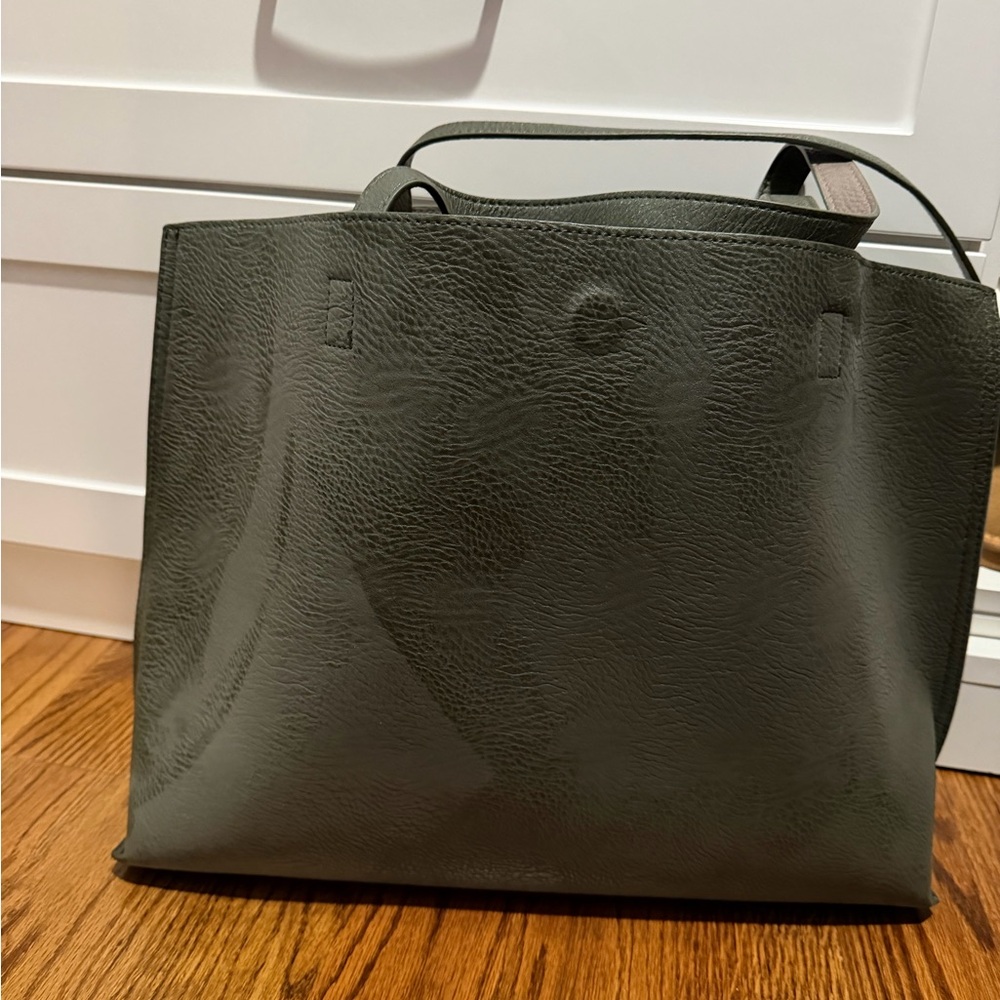 Elegant Green Tote Bag